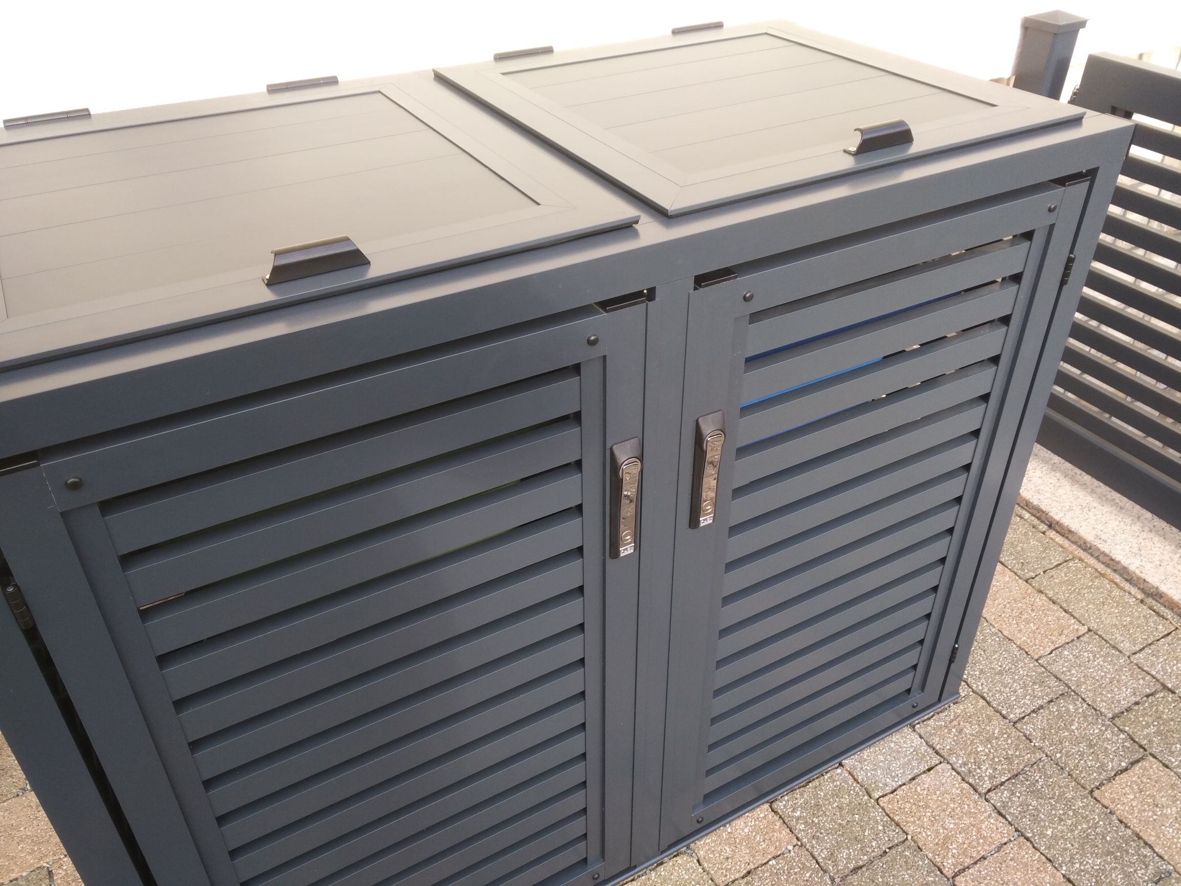 Mülltonnenboxen